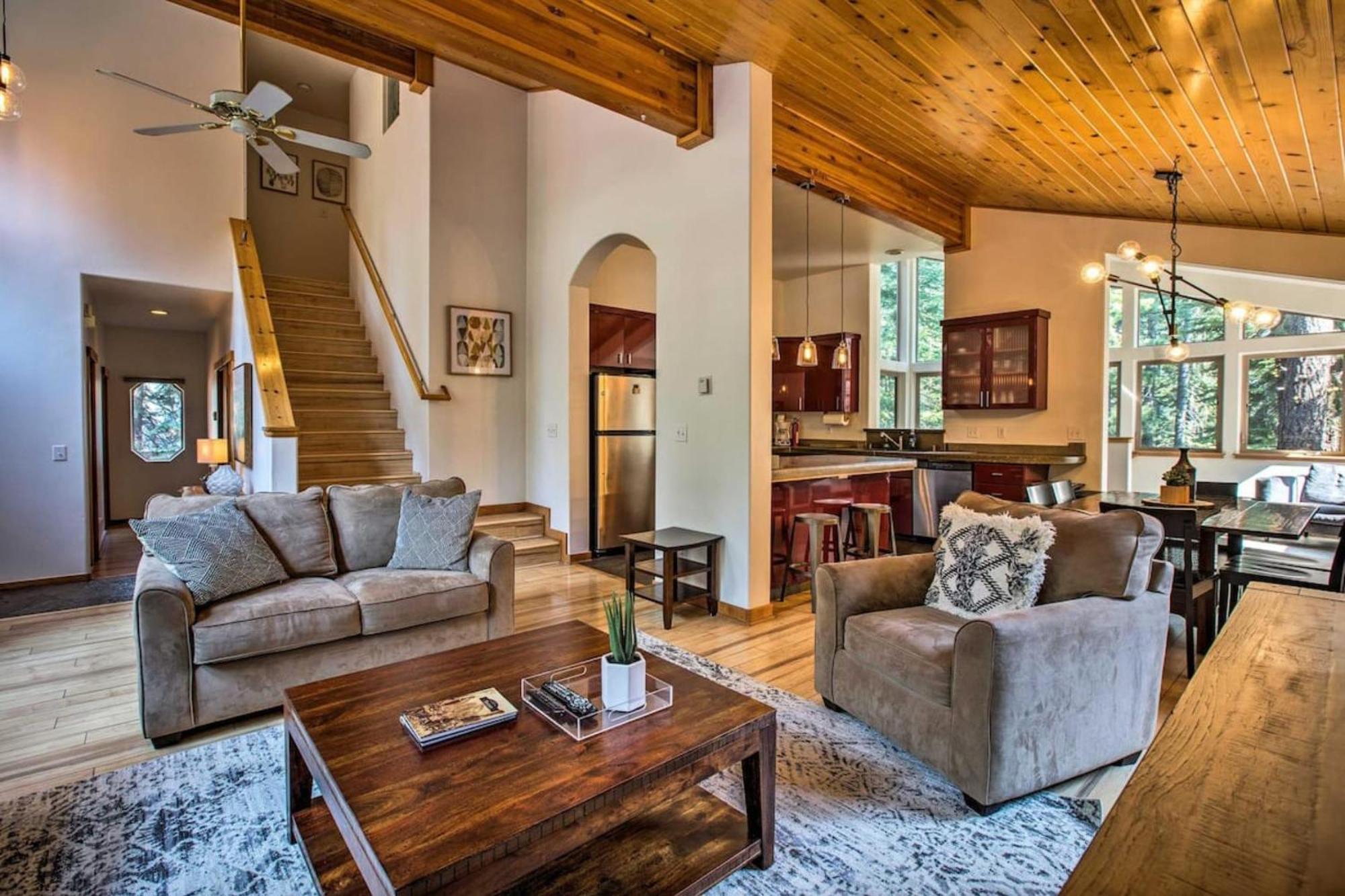 Moosetrack By Avantstay Cozy Cabin In The Of Tahoe Donner W Hot Tub تروكي المظهر الخارجي الصورة