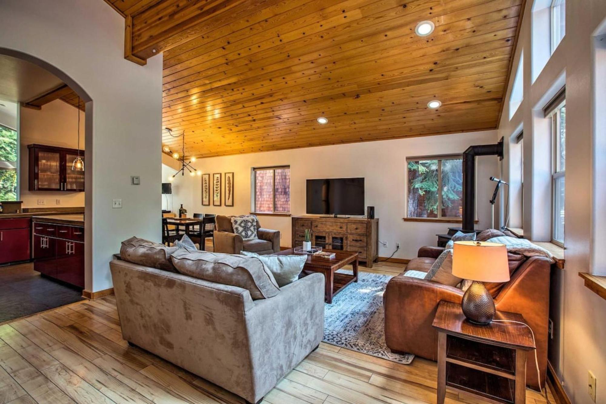 Moosetrack By Avantstay Cozy Cabin In The Of Tahoe Donner W Hot Tub تروكي المظهر الخارجي الصورة